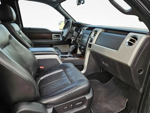 Used 2012 Ford F150 Lariat w/ Lariat Chrome Pkg image 31