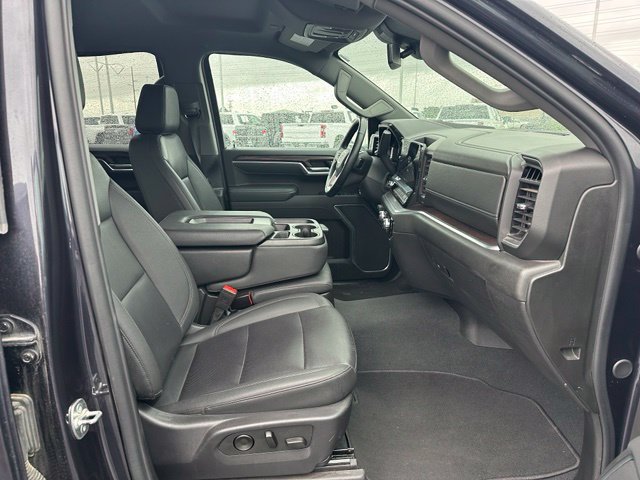 Certified 2025 GMC Sierra 1500 SLT AWD/4WD image 31