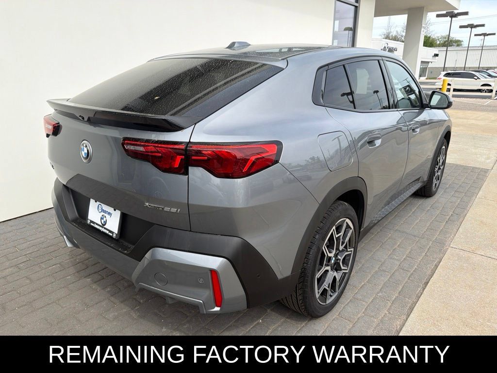 Used 2025 BMW X2 xDrive28i w/ Convenience Package AWD/4WD image 5