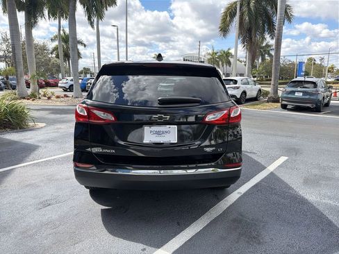 Used 2020 Chevrolet Equinox LT w/ Driver Convenience Package image 7