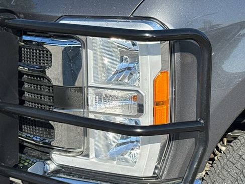 Used 2023 Ford F350 XLT w/ XLT Value Package AWD/4WD image 4
