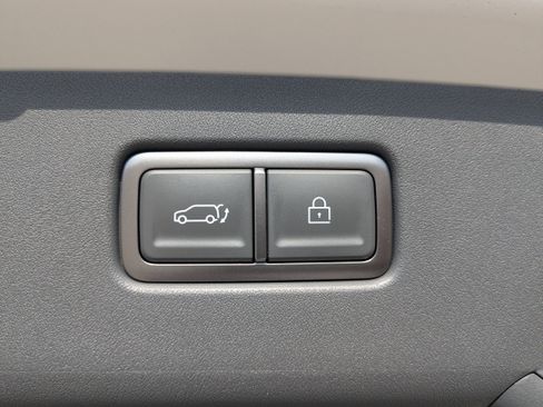 New 2026 Kia EV9 Wind image 16