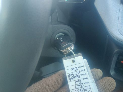 Used 2022 Ford Maverick XLT image 31