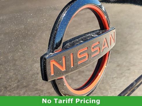 Used 2024 Nissan Frontier Pro-X w/ Pro Premium Package RWD image 11