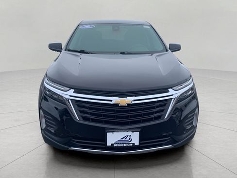 Used 2023 Chevrolet Equinox LT image 3