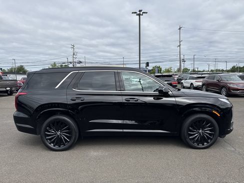 Used 2025 Hyundai Palisade Calligraphy AWD/4WD image 6