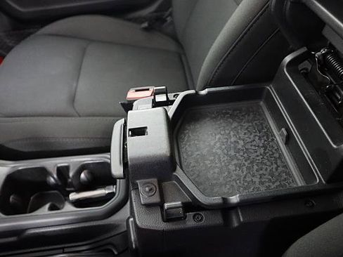 Used 2021 Jeep Wrangler Unlimited Sport image 37