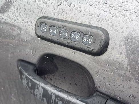 Used 2020 Ford Ranger XLT w/ Equipment Group 301A Mid image 14