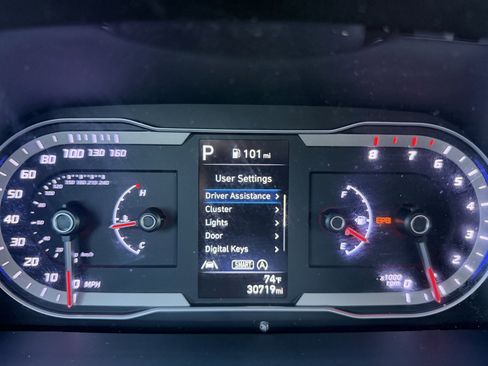 Used 2023 Hyundai Tucson SEL image 12