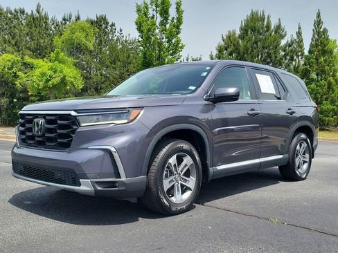 Certified 2025 Honda Pilot EX-L image 31