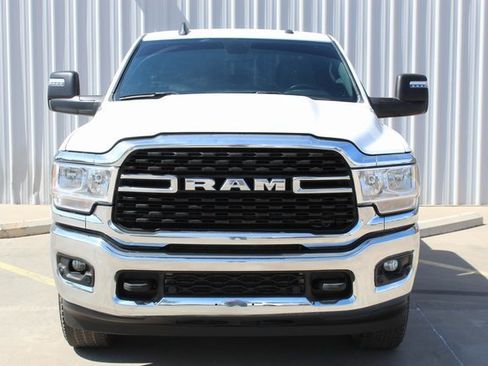 Used 2023 RAM 2500 Big Horn w/ Level 1 Equipment Group image 5