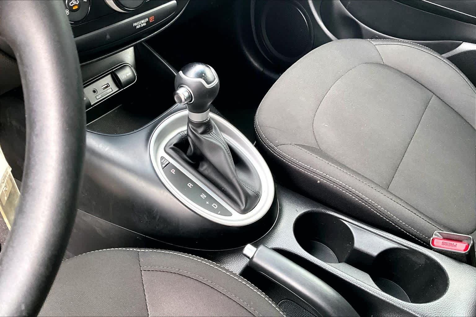 Used 2019 Kia Soul FWD image 11