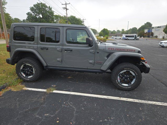 Used 2022 Jeep Wrangler Unlimited Rubicon w/ Steel Bumper Group AWD/4WD image 5