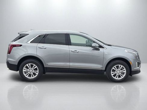 New 2026 Cadillac XT5 Luxury image 4