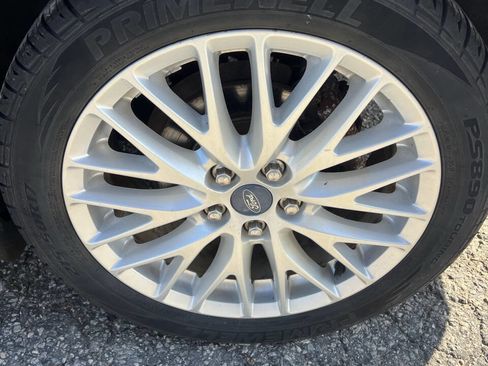 Used 2012 Ford Focus SEL image 14