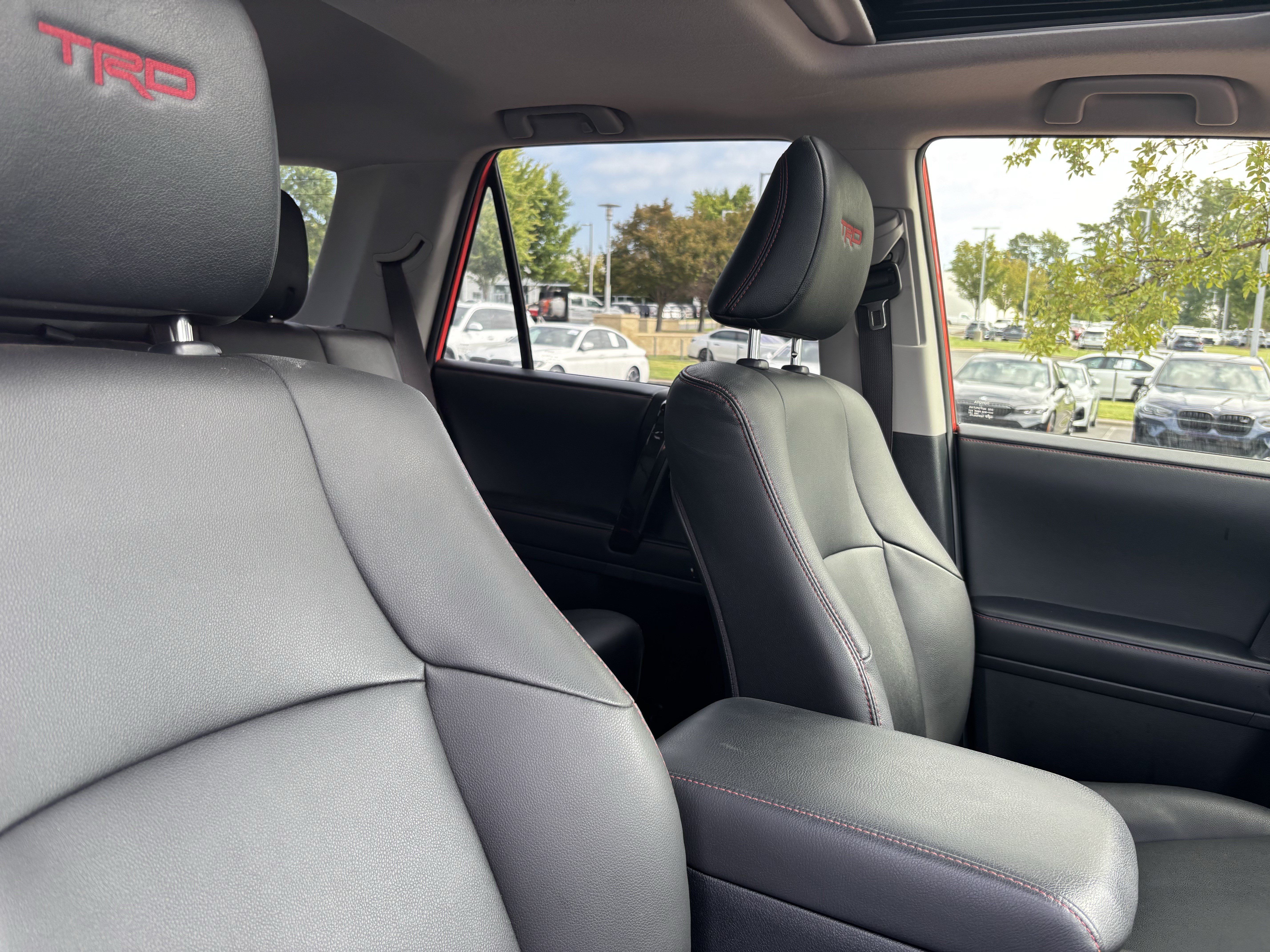 Used 2024 Toyota 4Runner TRD Off-Road Premium w/ Moonroof Package AWD/4WD image 34