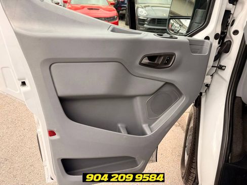 Used 2016 Ford Transit 150 XL RWD image 22