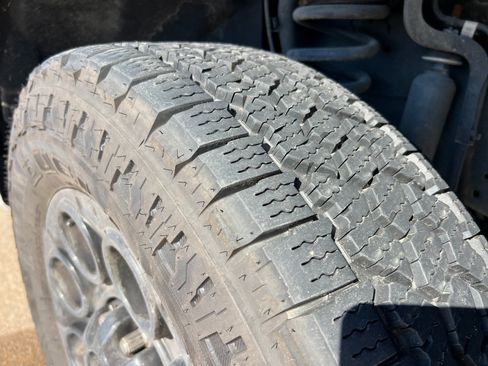 Used 2023 Ford F250 Lariat w/ Sport Appearance Package image 19