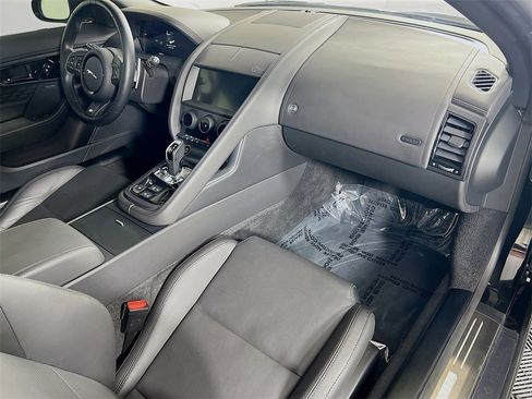 Used 2023 Jaguar F-TYPE R image 28