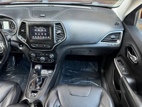 Used 2021 Jeep Cherokee Latitude Lux w/ Trailer Tow Group image 24