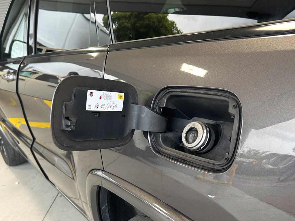 Certified 2021 Jeep Grand Cherokee Laredo X RWD image 39