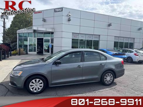 Used 2014 Volkswagen Jetta S FWD image 1
