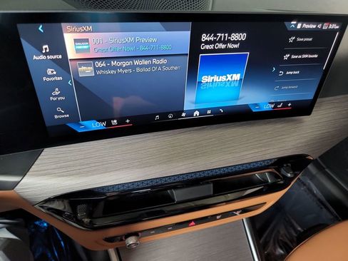 Used 2025 BMW i4 eDrive40 w/ Premium Package RWD image 34