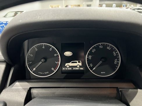 Used 2016 Land Rover LR4 HSE image 42