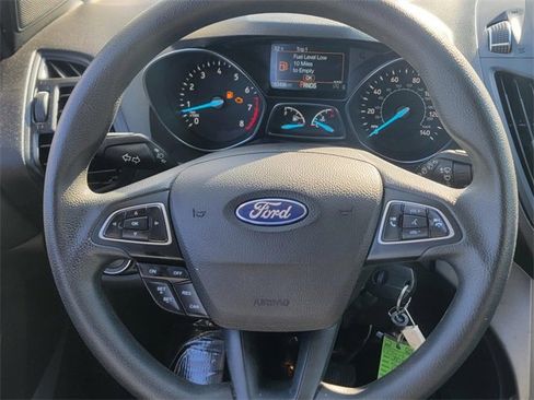 Used 2018 Ford Escape SE w/ SE Sync 3 Package image 16