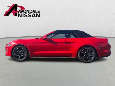 Used 2023 Ford Mustang Premium image 3