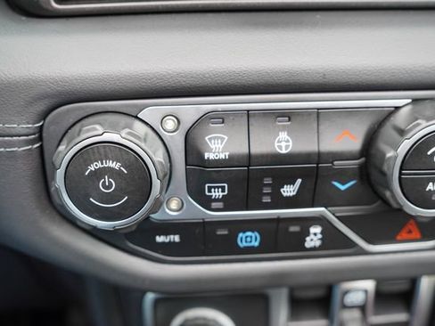 Certified 2025 Jeep Wrangler Unlimited Rubicon 4xe w/ Safety Group image 29