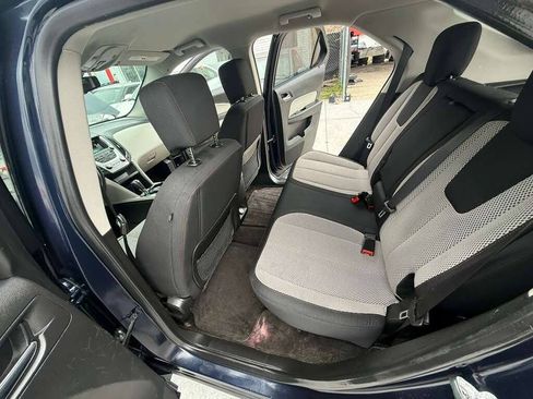 Used 2016 Chevrolet Equinox LT w/ Convenience Package AWD/4WD image 13