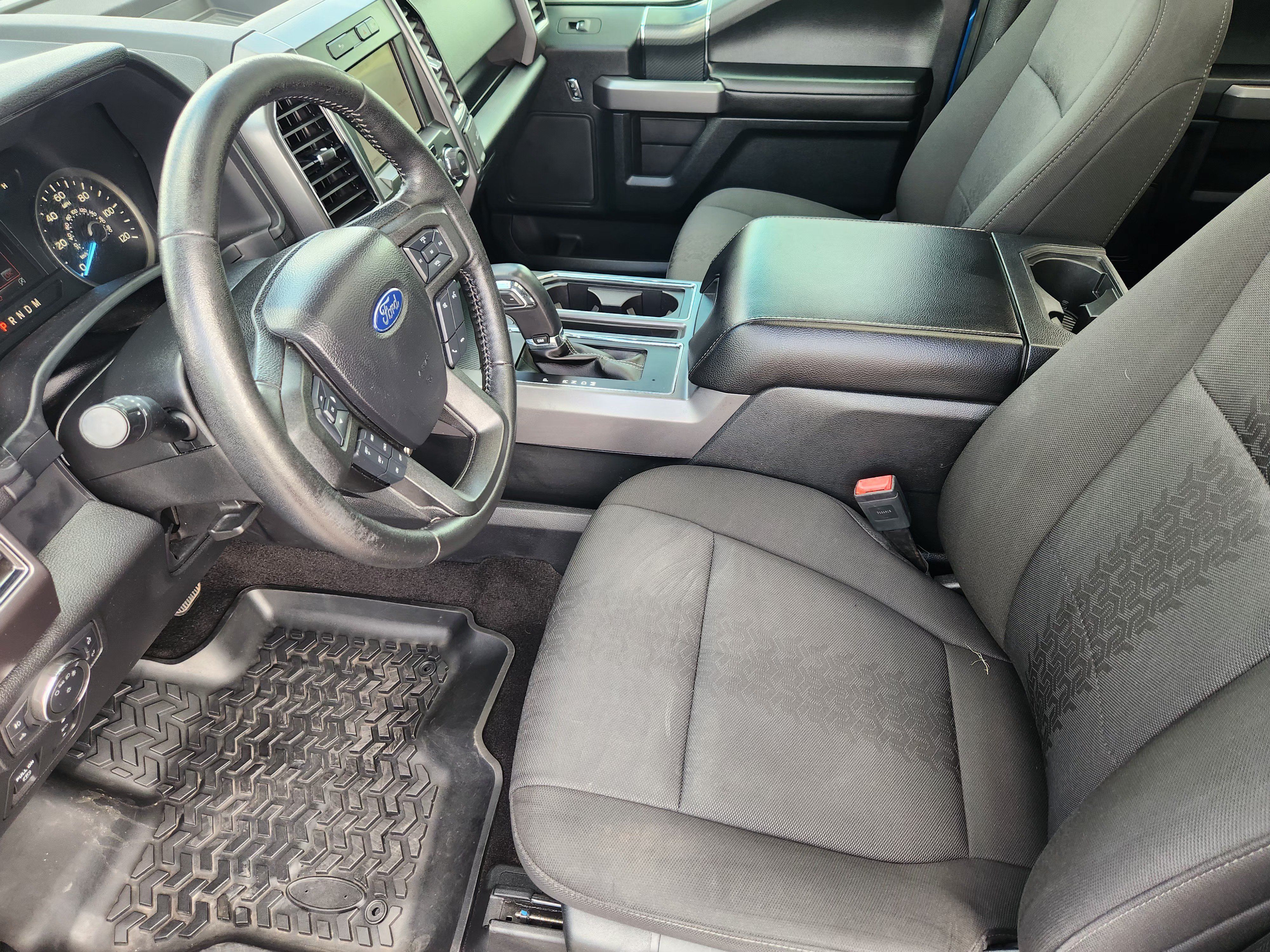 Used 2019 Ford F150 XLT w/ Equipment Group 302A Luxury AWD/4WD image 13