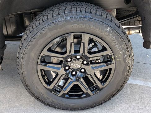 New 2026 Chevrolet Silverado 1500 LT Trail Boss w/ Safety Package AWD/4WD image 27