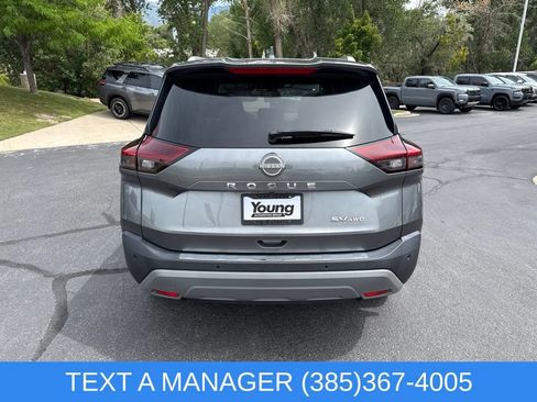 Used 2023 Nissan Rogue SV w/ SV Premium B Package AWD/4WD image 5