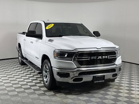 Used 2019 RAM 1500 Big Horn AWD/4WD image 3
