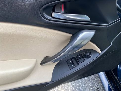 Used 2018 FIAT 124 Spider Lusso image 14