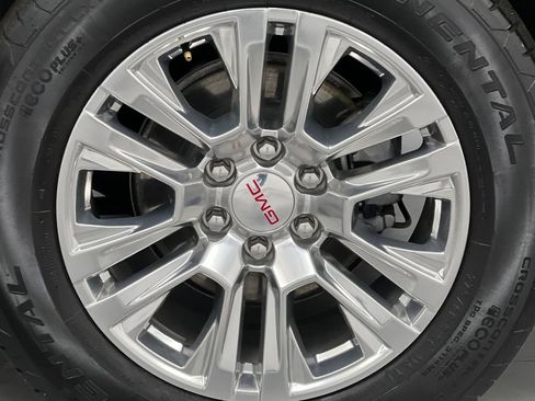 Used 2025 GMC Yukon Denali AWD/4WD image 75