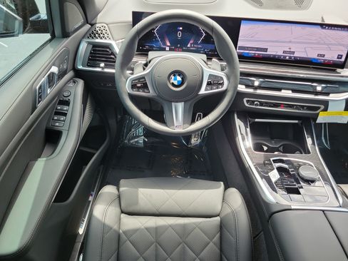 New 2026 BMW X5 xDrive40i w/ M Sport Package AWD/4WD image 11