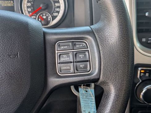 Used 2016 RAM 1500 Classic SLT AWD/4WD image 19