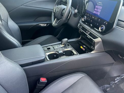 Certified 2024 Lexus RX 350 Premium Plus w/ Convenience Package FWD image 16