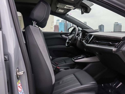 Used 2023 Audi Q4 e-tron Premium Plus w/ Premium Plus RWD image 23