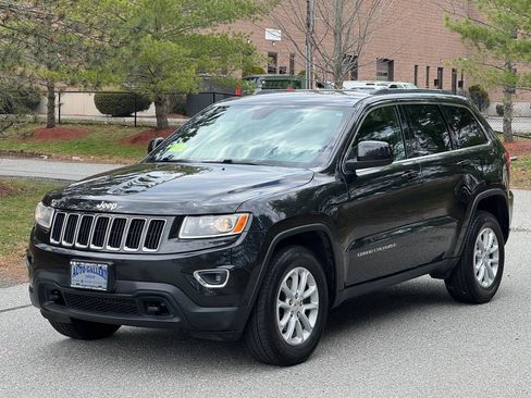 Used 2016 Jeep Grand Cherokee Laredo w/ Quick Order Package 23E image 3