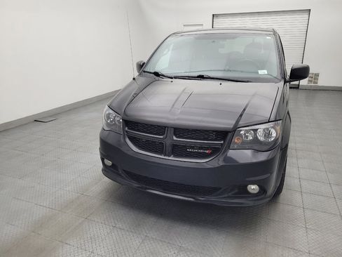 Used 2015 Dodge Grand Caravan R/T FWD image 15