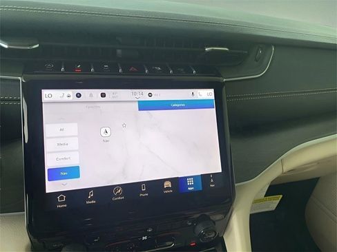 Used 2025 Jeep Grand Cherokee Limited image 76