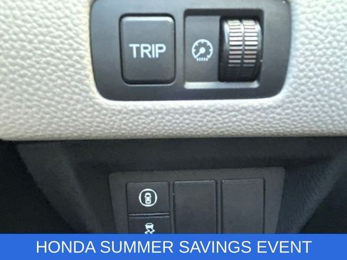 Used 2018 Honda Accord EX image 19