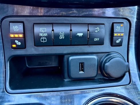 Used 2016 Buick Enclave Premium w/ Experience Buick Package image 18