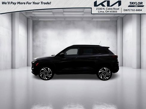 Used 2024 Chevrolet TrailBlazer RS AWD/4WD image 3