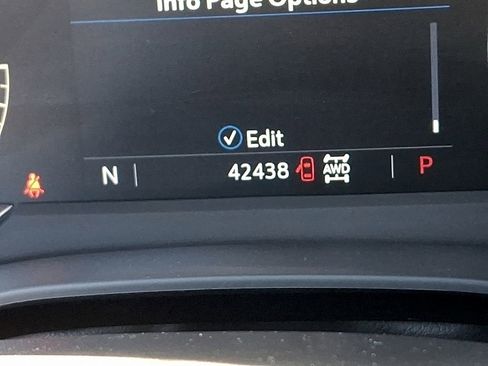 Used 2024 Cadillac XT6 Premium Luxury image 21