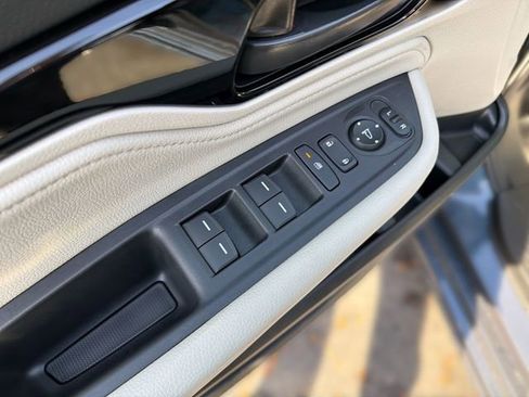 New 2026 Honda Odyssey Touring image 16